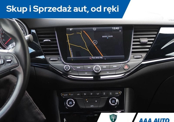 Opel Astra cena 46000 przebieg: 109955, rok produkcji 2017 z Gozdnica małe 326